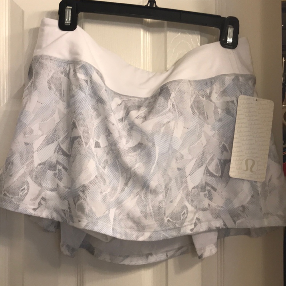 Brand new lululemon Pace Rival Skirt